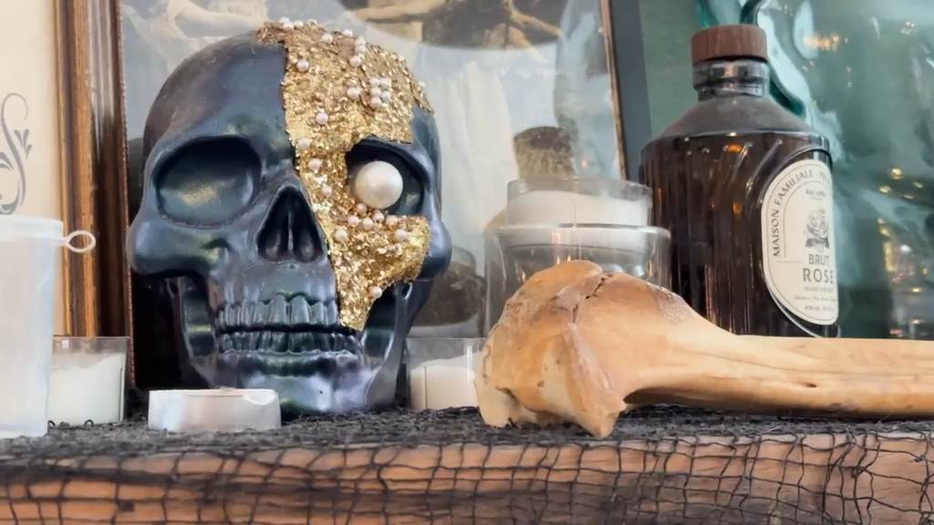 Marietta's Mr. Tombstone's Coffee Emporium mixes Halloween vibes with tasty beverages — Dalton Schools news